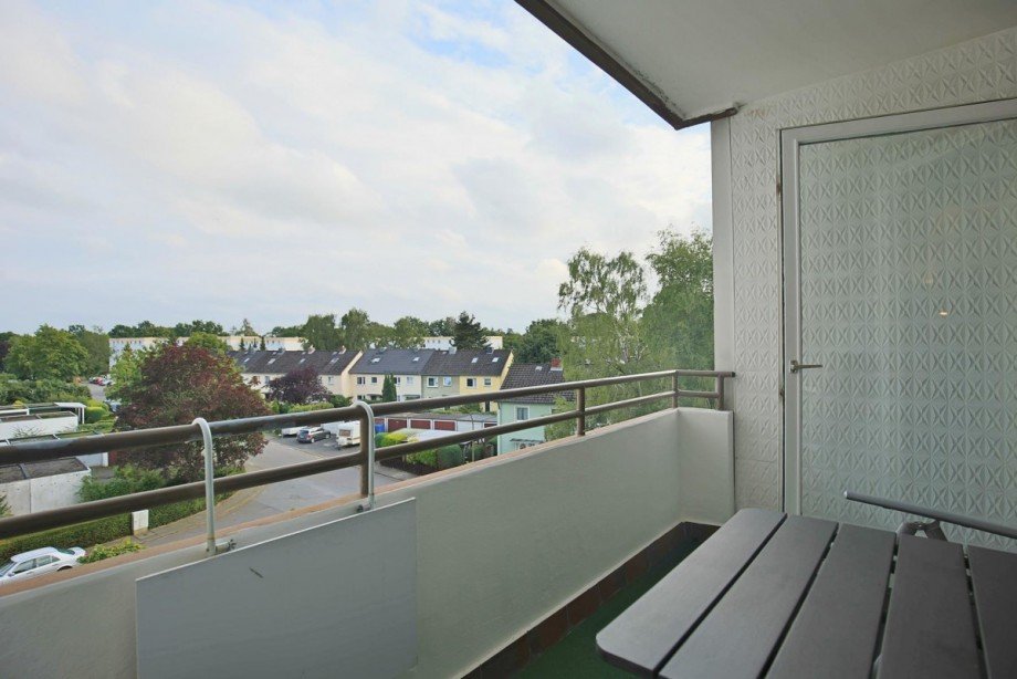 gro�er Balkon Etagenwohnung Quickborn