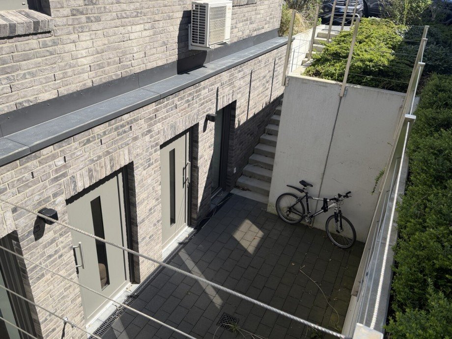 Souterrain Eing�nge B�rohaus Quickborn