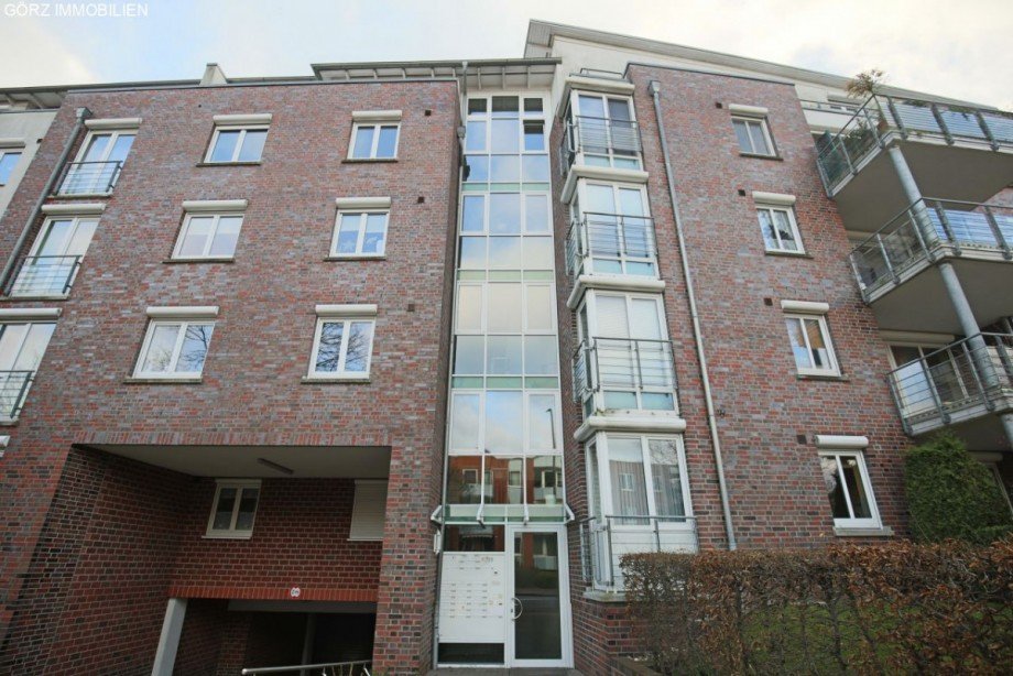 Stra�enansicht Etagenwohnung Hamburg