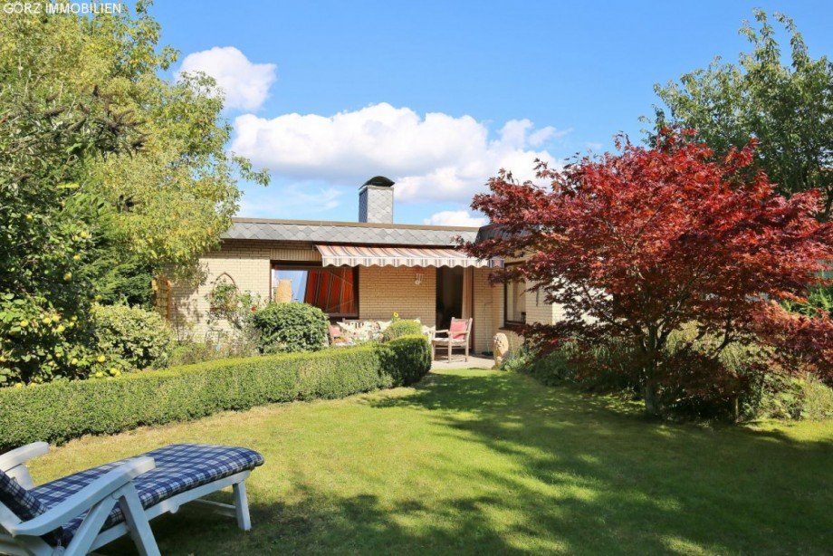 Es f�rbt sich herbstlich! Bungalow Appen