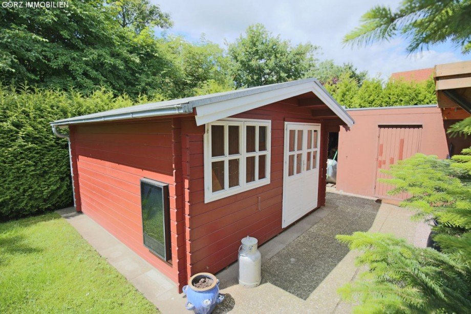 gro�z�giges Gartenhaus Einfamilienhaus Elmshorn