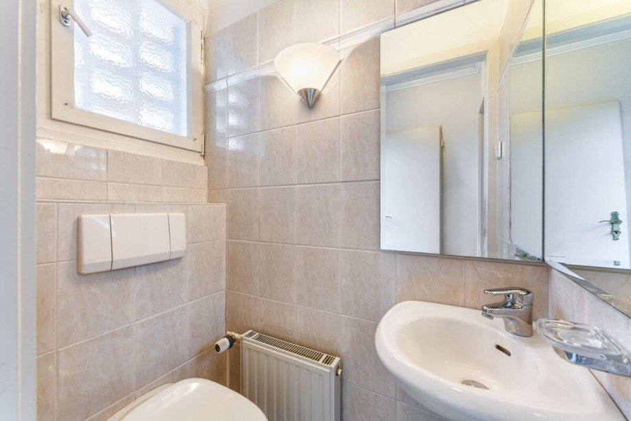 G�ste-WC Reihenmittelhaus Norderstedt