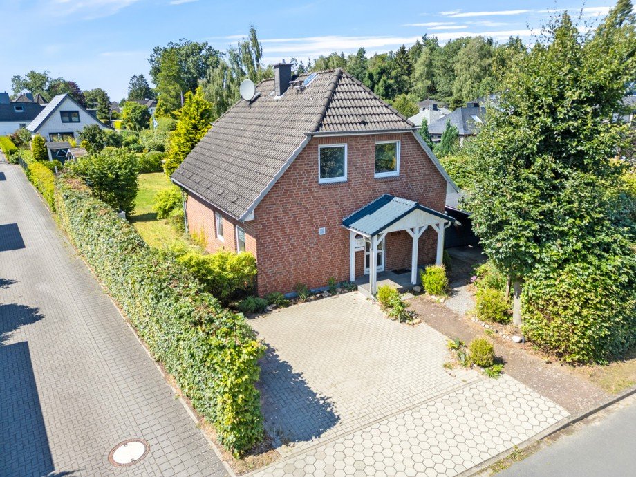 Hausansicht Einfamilienhaus Quickborn