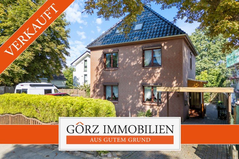  Hamburg Zweifamilienhaus *VERKAUFT* Gro�es Doppelhaus - Wohnen und Arbeiten unter einem Dach! Ca. 258 qm Wohn- und Nutzfl�che - in ruhiger Wohnstra�e in Hamburg-Lurup