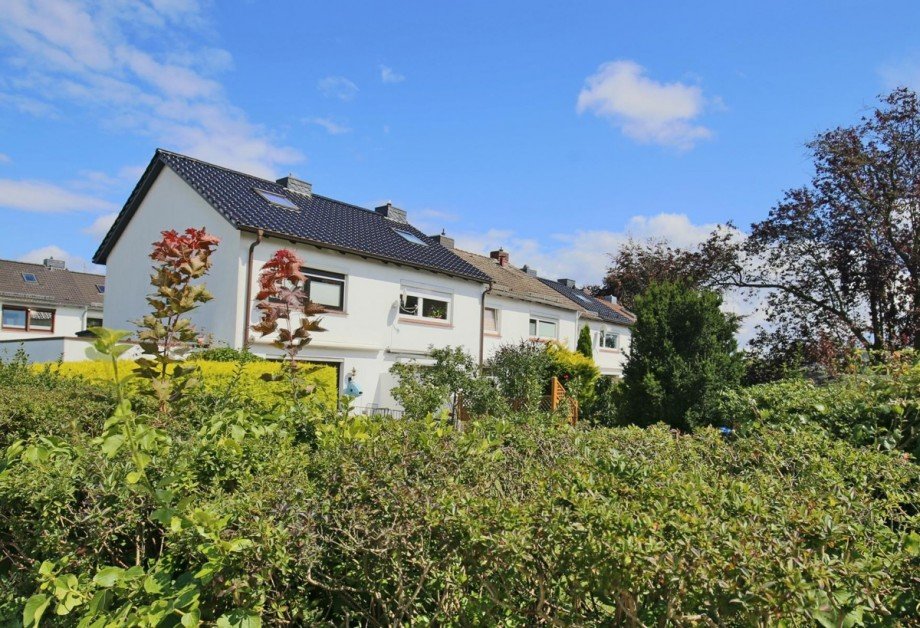 versetzt gebaut Reihenhaus Rellingen
