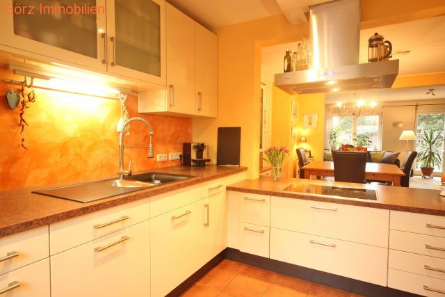 EG - K�che, Haube mit Au�enabluft Reihenhaus Quickborn-Heide