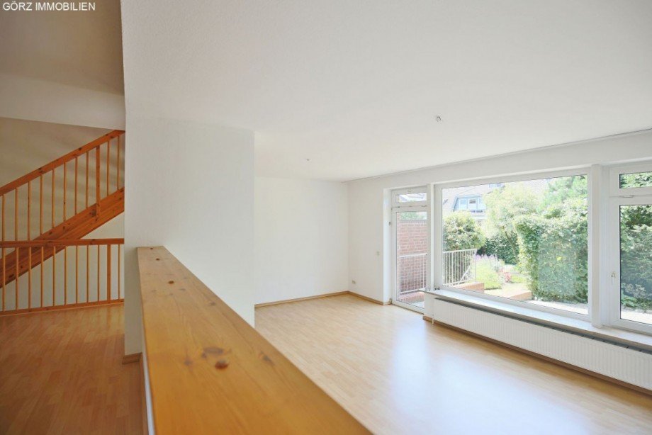 Blick ins Wohnzimmer Reihenmittelhaus Norderstedt