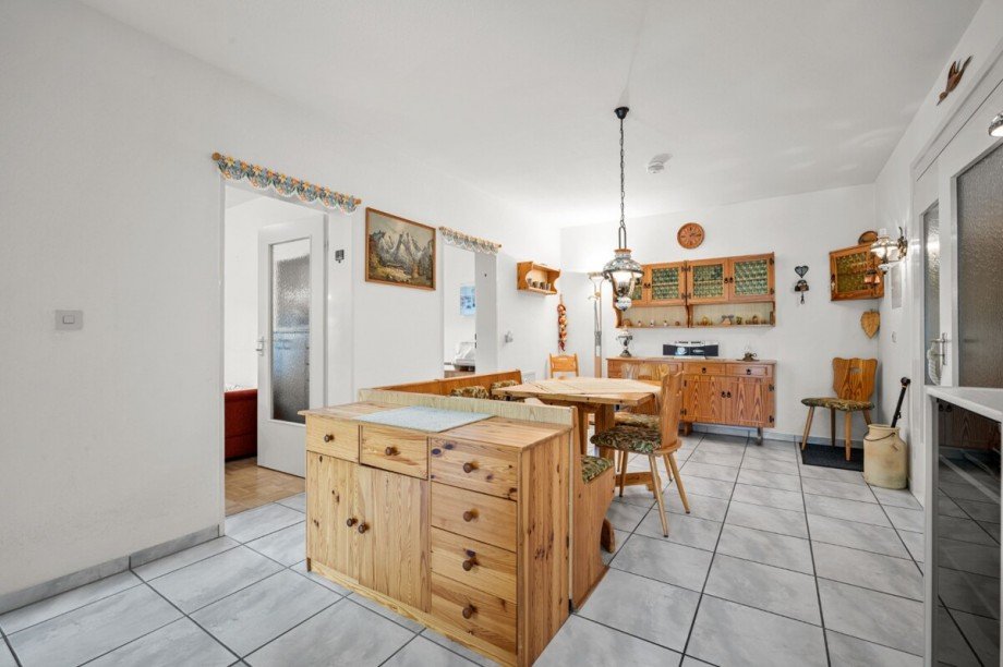 gro�z�gig, hell! Etagenwohnung Quickborn