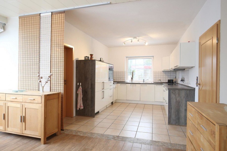 Blick in die K�che Einfamilienhaus Hartenholm