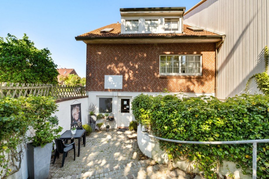 Fris�rgesch�ft Wohn- / Gesch�ftshaus Quickborn