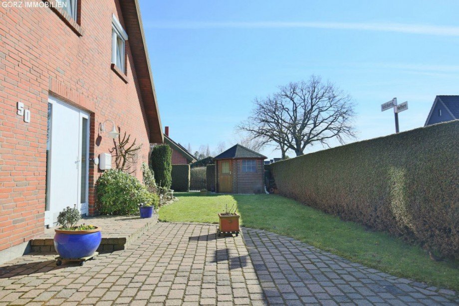 Anspechender Eingangsbereich Reihenendhaus Barmstedt