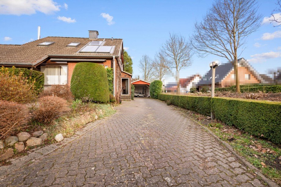 Auffahrt Einfamilienhaus Tangstedt