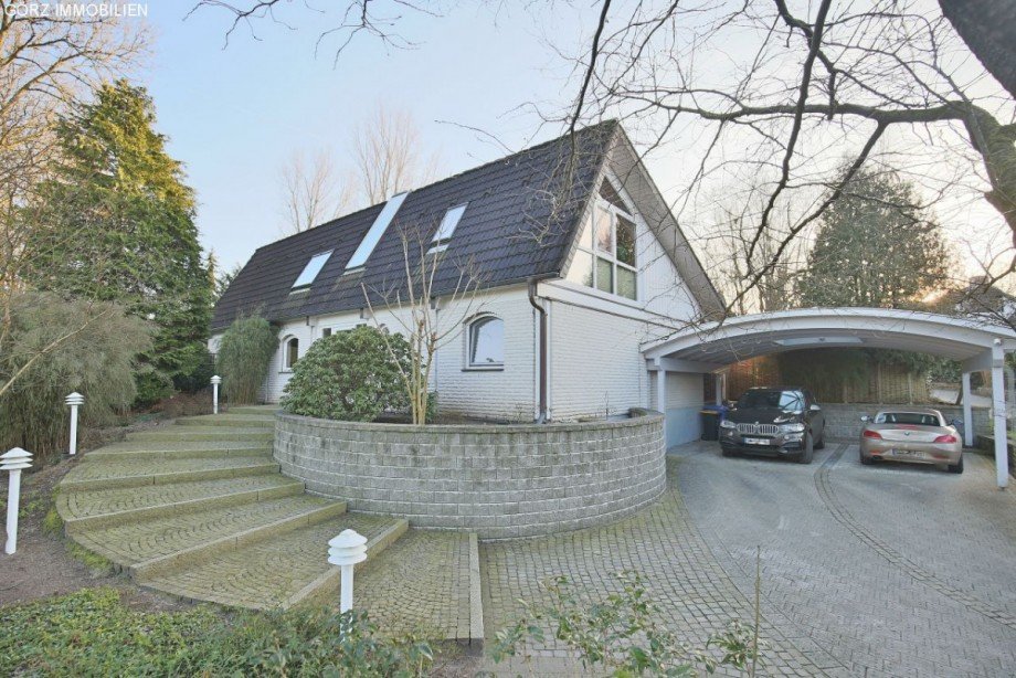 sch�n gestalteter Eingangsbereich Einfamilienhaus Sieversh�tten