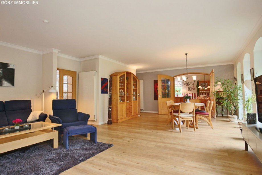 Gro�es Wohnzimmer Einfamilienhaus Norderstedt