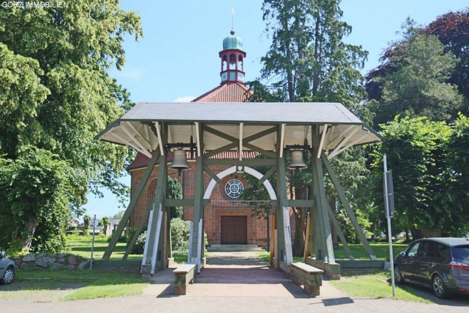 Kirche Brande H�rnerkirchen Einfamilienhaus Brande-H�rnerkirchen