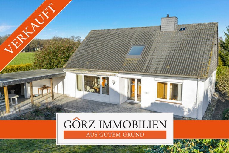  Norderstedt Einfamilienhaus *VERKAUFT* Norderstedt Harksheide -Sonnenverw�hntes Einfamilienhaus in Feldrandlage-charmant, gro�z�gig, naturnah