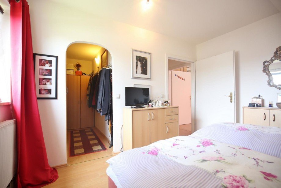 Sch�afzimmer mit Ankleidebereich Doppelhaush�lfte Hamburg