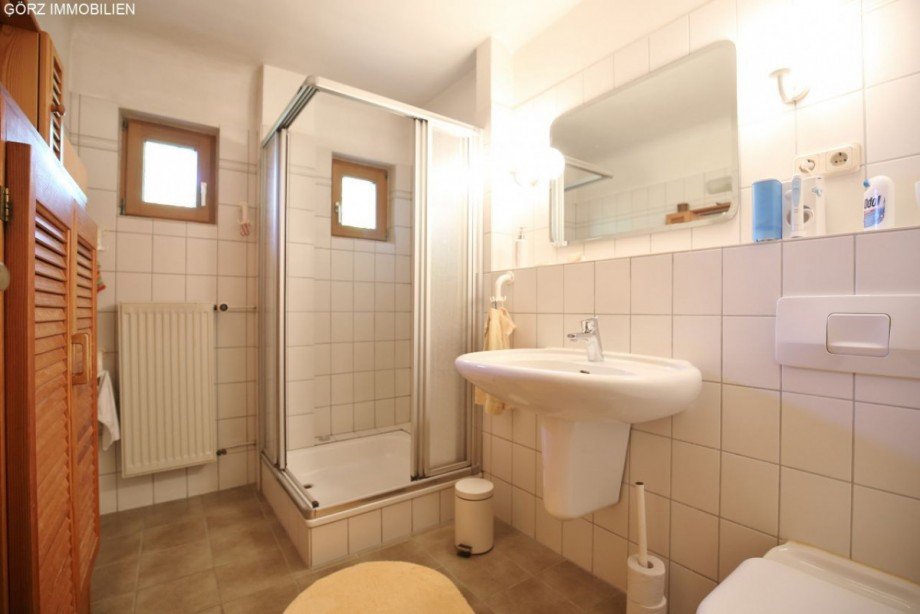 G�ste WC mit Dusche Einfamilienhaus Henstedt-Ulzburg
