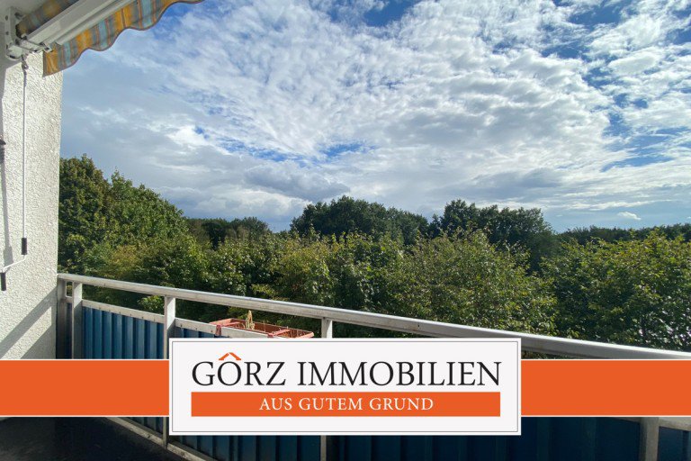 S�d-Loggia Lentf�hrden Etagenwohnung *VERKAUFT* Wohnen �ber den Baumkronen! - Gro�z�gige 3-Zimmer Wohnung in ruhiger Lage mit S�d-Balkon