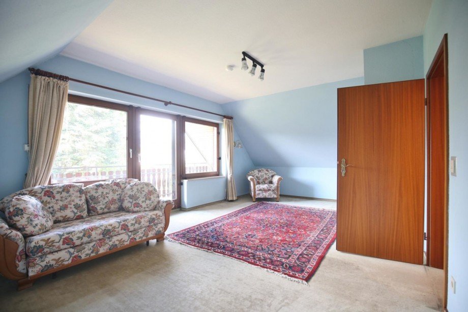 Kinder-/Schlafzimmer 1 mit Loggia OG Einfamilienhaus Norderstedt