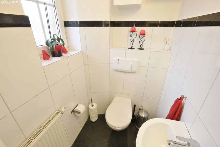 G�ste-WC Doppelhaush�lfte Quickborn-Heide