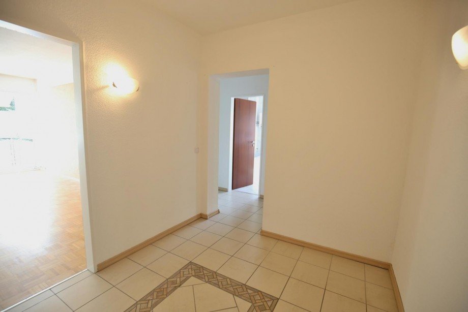 ger�umiger Erdgeschosswohnung Quickborn