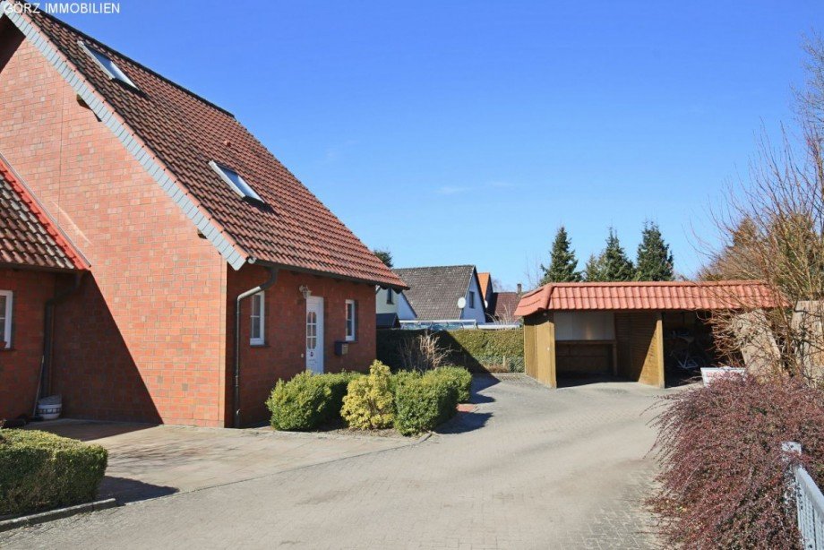 Zufahrt Doppelhaush�lfte Quickborn-Heide