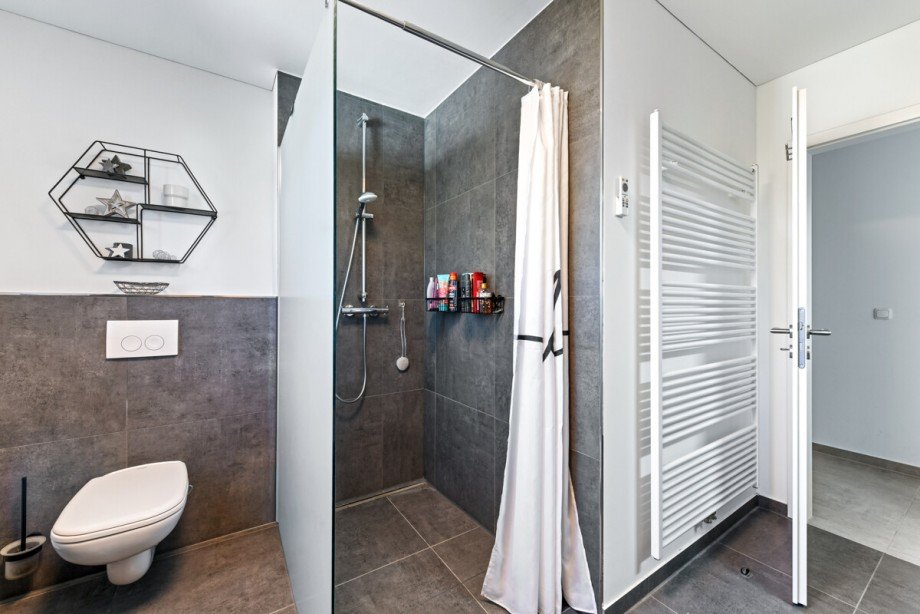 Vollbad OG Reihenmittelhaus Nahe