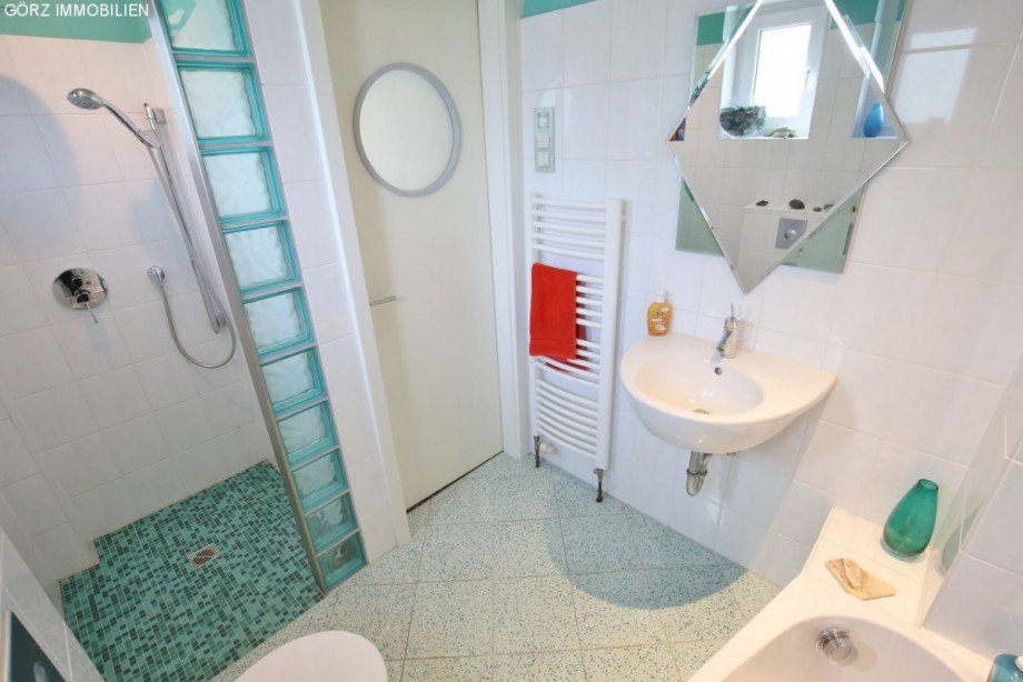 modernes Vollbad EG Einfamilienhaus Pinneberg