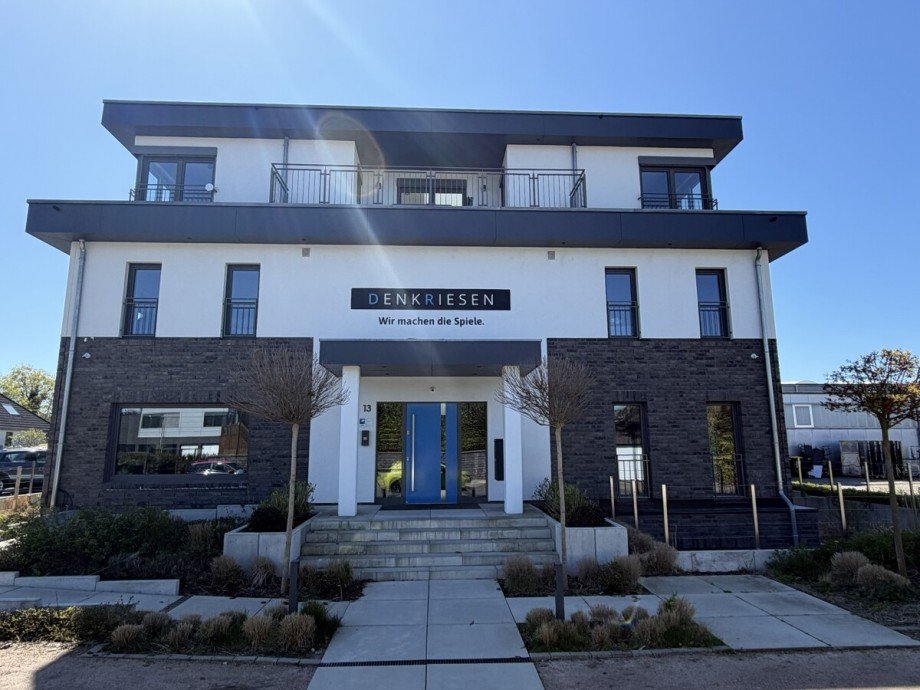 Eingang B�rohaus Quickborn