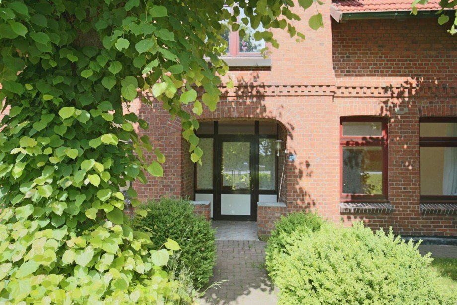 Eingang Wohnung 1 Mehrfamilienhaus Bargfeld-Stegen