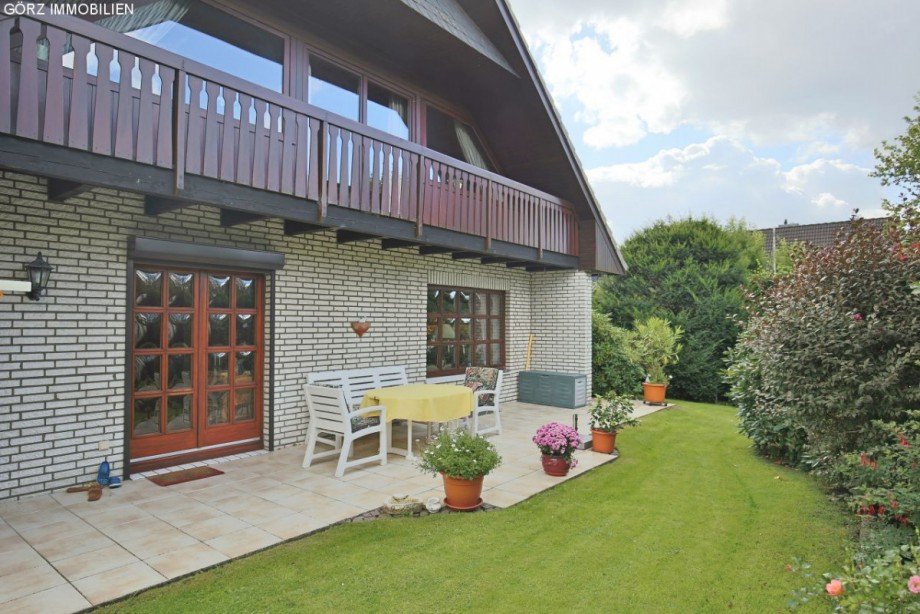 Hier fr�hst�ckt man gerne... Zweifamilienhaus Norderstedt