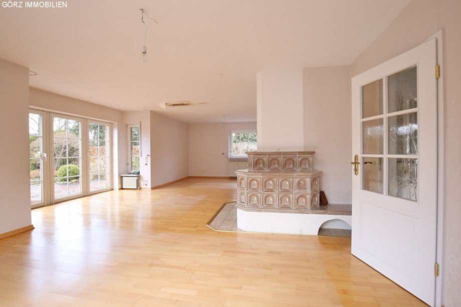 ... und gro�em Terrassenelement Einfamilienhaus Norderstedt