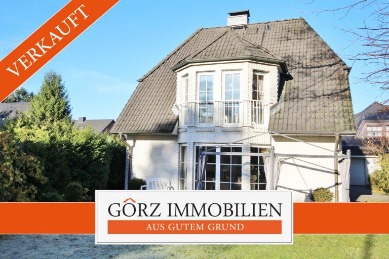 VERKAUFT Norderstedt Einfamilienhaus *VERKAUFT* Ihr Traum in weiß! Repräsentatives Einfamilienhaus in Norderstedt
