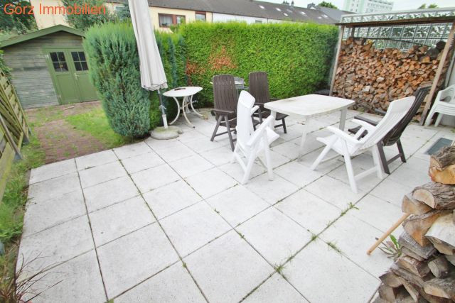 Die Terrasse & das Gartenh�uschen Reihenendhaus Norderstedt