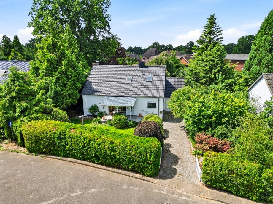 Drohnenfoto Einfamilienhaus Tangstedt-Wilstedt