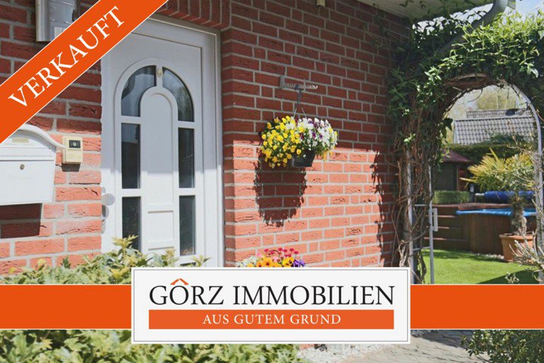 RB137206 Hamburg Doppelhaush�lfte *VERKAUFT* - Gro�z�gige Doppelhaush�lfte mit Vollkeller und tollem Garten