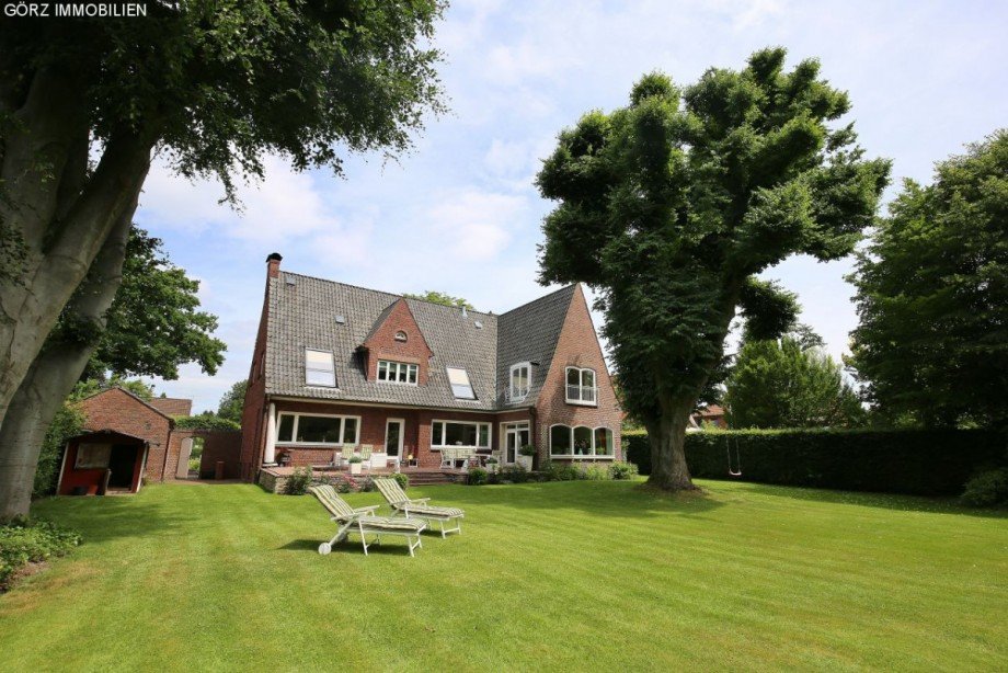 Hier lebt es s ich gern Villa Pinneberg