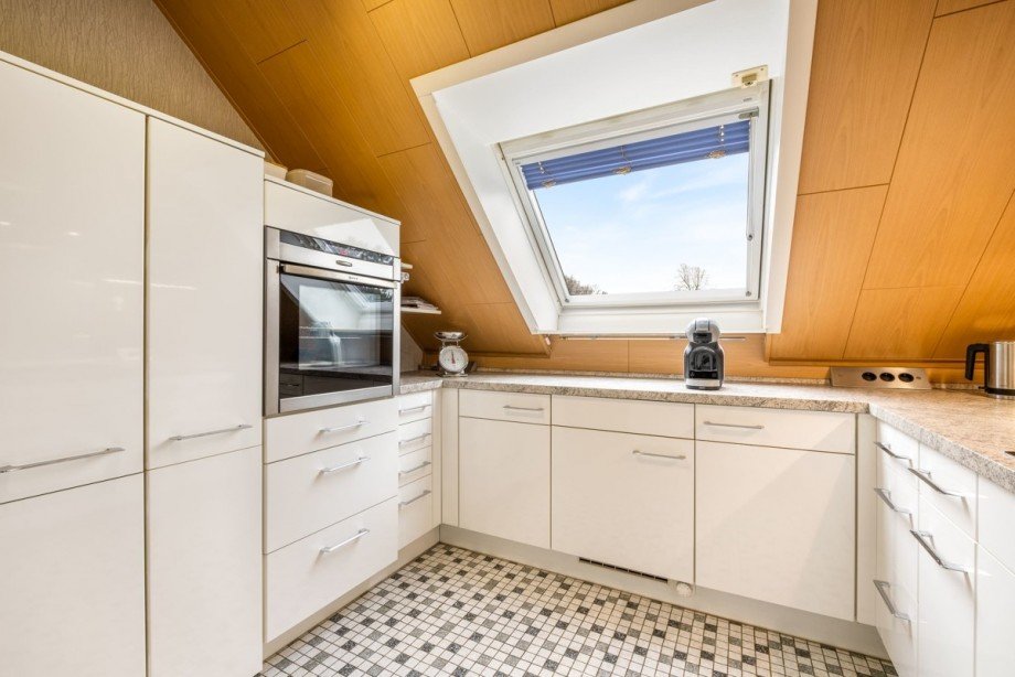 helle Einbauk�che Maisonettewohnung Hasloh