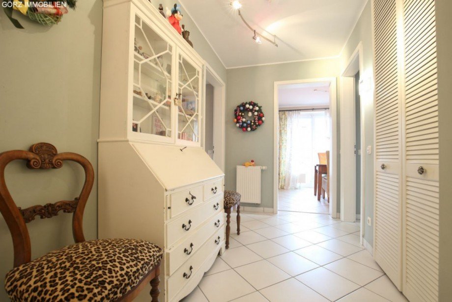 Ger�umiger Flur Etagenwohnung Hamburg