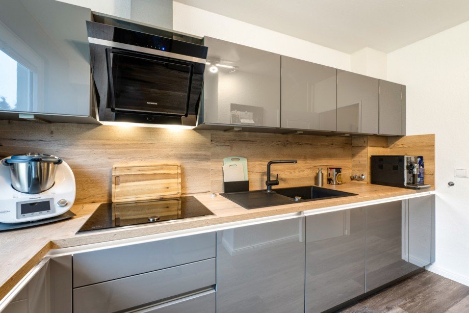 Moderne Einbauk�che Etagenwohnung Quickborn