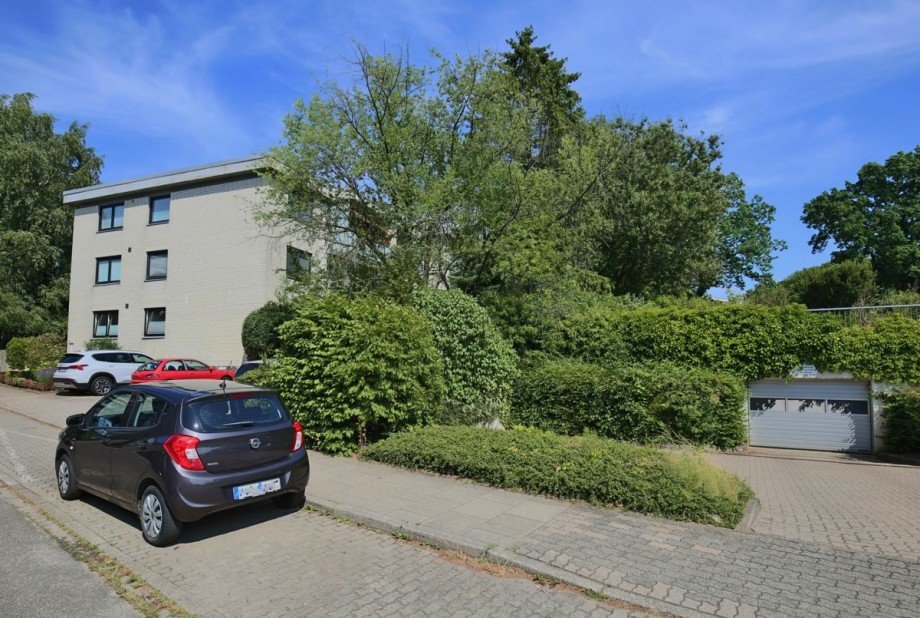 Stra�enansicht Erdgeschosswohnung Quickborn