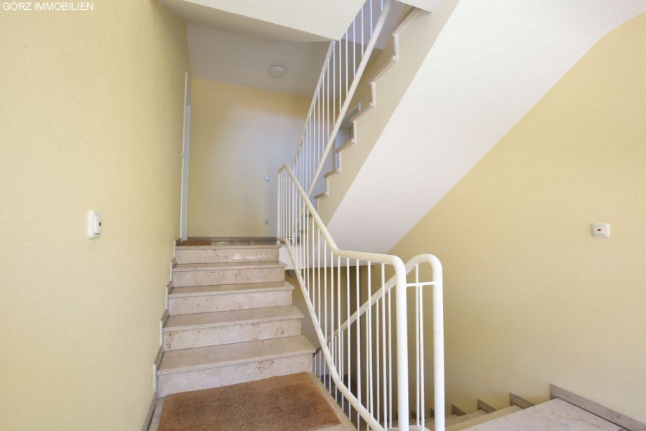 Treppenhaus Etagenwohnung Pinneberg
