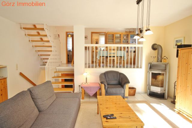 Wohnzimmer mit Kamin Reihenendhaus Quickborn-Heide