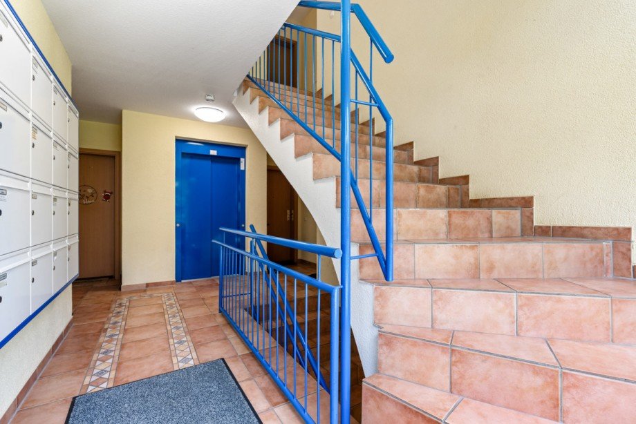 Treppenhaus Erdgeschosswohnung Kaltenkirchen