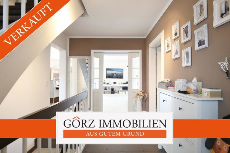 RB167145 Schenefeld Einfamilienhaus *VERKAUFT* - Ohne K�ufercourtage! - Moderne Stadtvilla mit grandiosem Vollkeller und Luxus-Ausstattung *Erdw�rme*