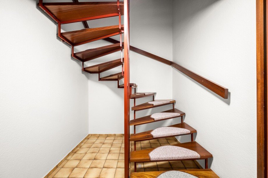 Treppenabgang Reihenendhaus Henstedt-Ulzburg