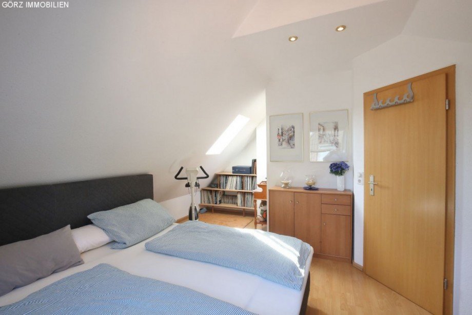 Schlafzimmer im Spitzboden Reihenendhaus Norderstedt