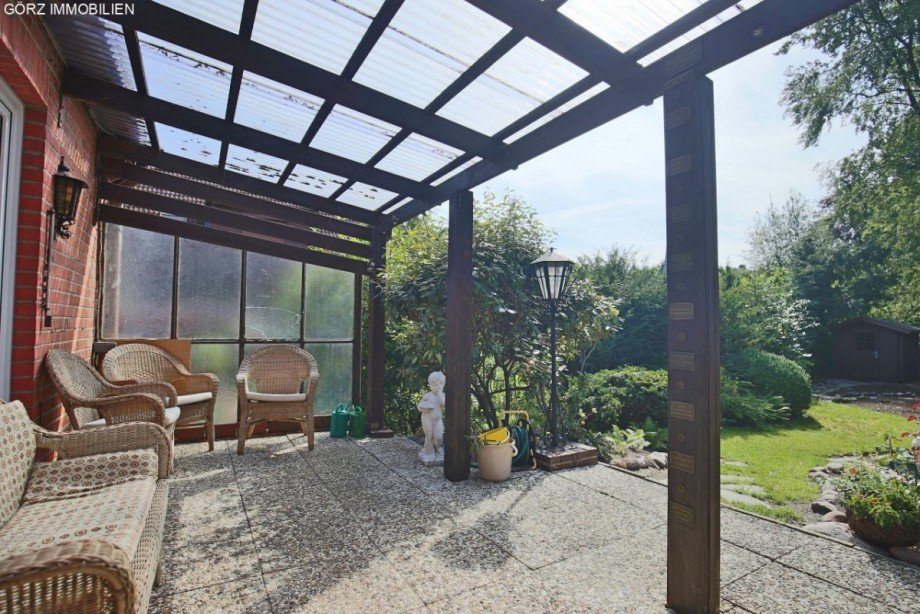 �berdachte Terrasse! Reihenendhaus Norderstedt