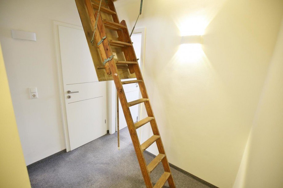 Treppe Dachgeschoss Reihenmittelhaus Norderstedt